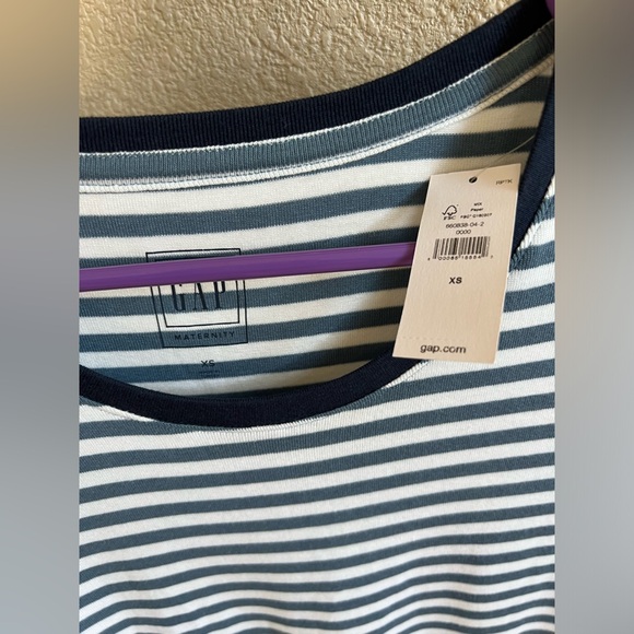 Gap Maternity Top XS - Picture 2 of 3